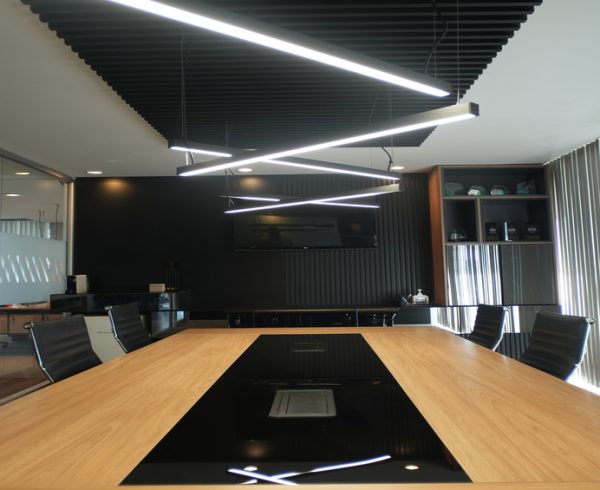 mesa de sala de reunião da DMK3